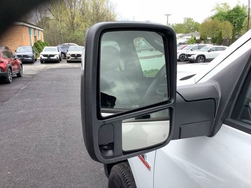Used 2024 RAM 3500 Big Horn AWD/4WD image 11