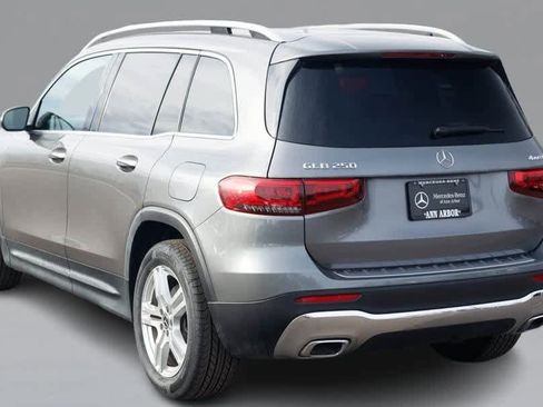 Certified 2022 Mercedes-Benz GLB 250 GLB 250 w/ Premium Package Lite image 7