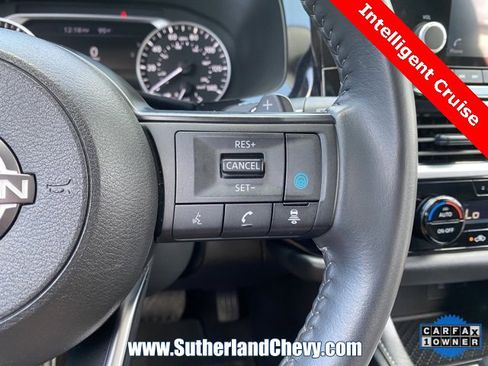 Used 2024 Nissan Pathfinder SV image 22
