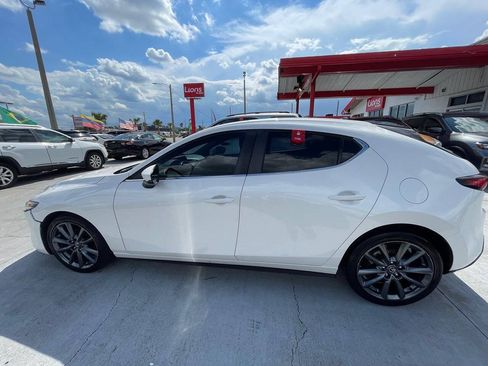 Used 2024 MAZDA MAZDA3 s FWD image 5