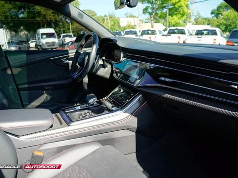 Used 2021 Audi RS Q8 AWD/4WD image 35