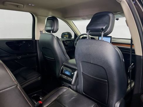 Used 2020 Lincoln Aviator Reserve RWD image 9