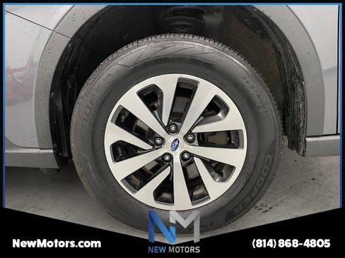 Used 2022 Subaru Outback Premium AWD/4WD image 12
