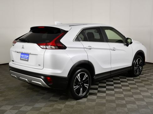 Used 2024 Mitsubishi Eclipse Cross SE AWD/4WD image 6