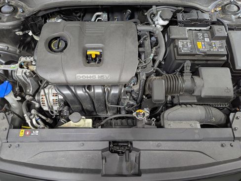 Used 2024 Kia Forte GT-Line image 27