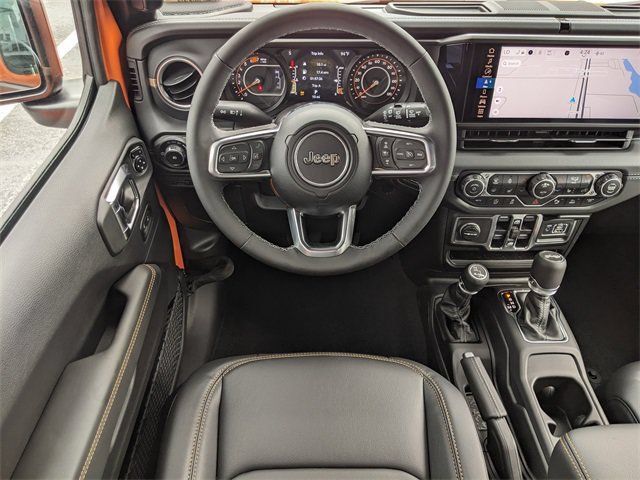 New 2025 Jeep Wrangler Unlimited Sahara AWD/4WD image 11
