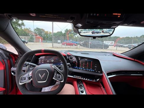 Used 2026 Chevrolet Corvette Stingray Premium Cpe w/ Z51 Performance Package RWD image 11