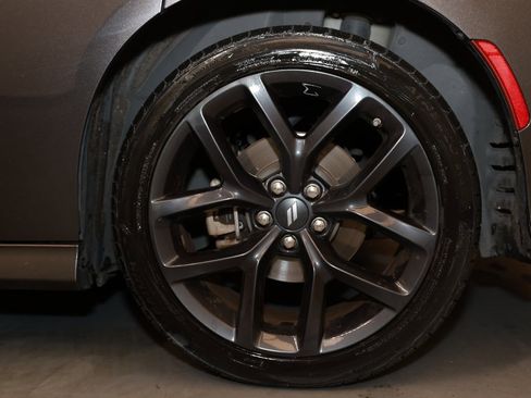 Used 2022 Dodge Charger R/T w/ Plus Group image 25