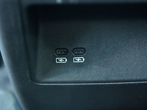 Used 2024 Honda Prologue EX image 40