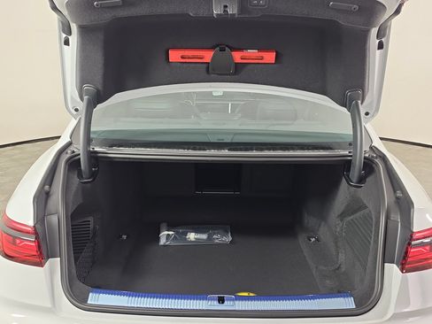 New 2026 Audi A8 L 3.0T AWD/4WD image 11