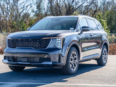 New 2026 Kia Sorento S w/ S Panoramic Sunroof Package image 3