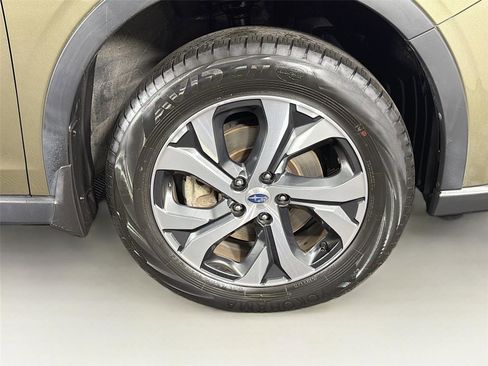 Used 2022 Subaru Outback Limited AWD/4WD image 36