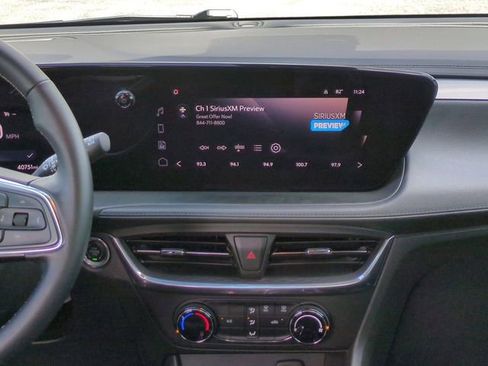 Used 2024 Buick Encore GX Preferred image 19