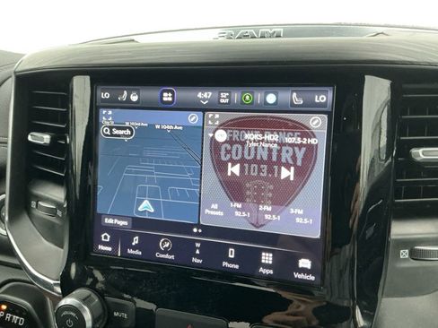 Used 2024 RAM 1500 Laramie AWD/4WD image 16