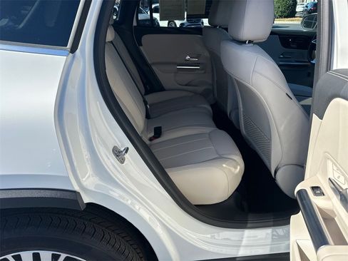 Certified 2026 Mercedes-Benz GLA 250 4MATIC image 17