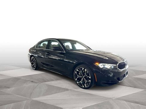 Used 2025 BMW 330i Sedan RWD image 2