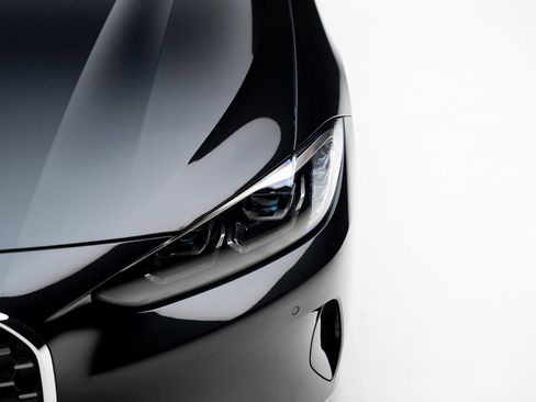 Used 2021 BMW 430i Convertible w/ Premium Package image 13