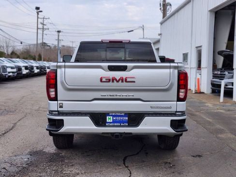 Used 2022 GMC Sierra 1500 Elevation w/ Preferred Package AWD/4WD image 4