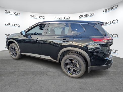 New 2026 Nissan Rogue SV FWD image 5