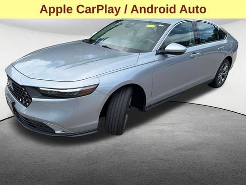 Used 2023 Honda Accord EX image 5