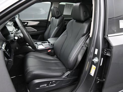 Used 2023 Acura MDX SH-AWD image 19