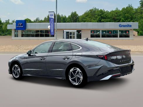 New 2026 Hyundai Sonata SEL image 4