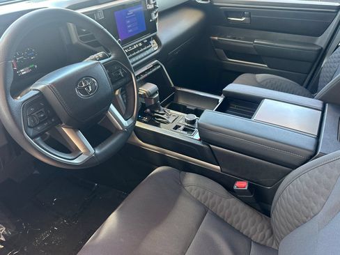 Certified 2025 Toyota Sequoia SR5 AWD/4WD image 12