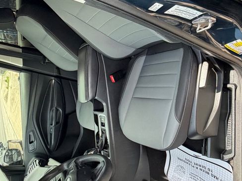 Used 2019 Ford Escape S FWD image 24
