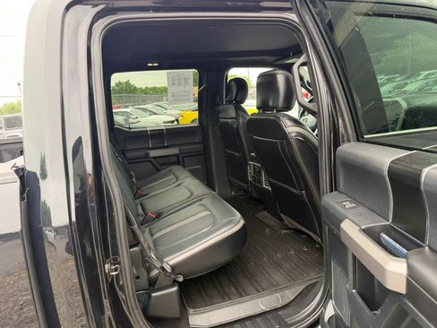 Used 2019 Ford F150 Platinum w/ Equipment Group 701A Luxury AWD/4WD image 29