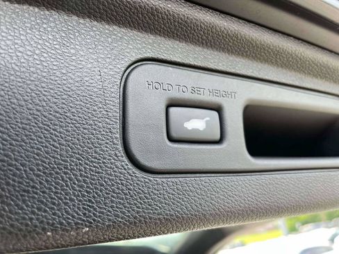 Used 2025 Honda Odyssey EX-L image 8