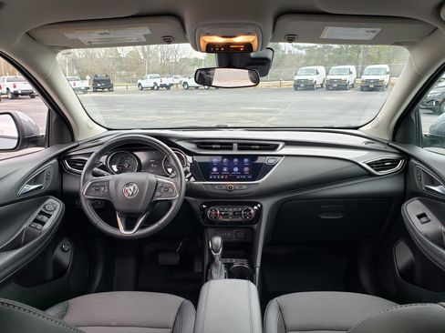 Used 2022 Buick Encore GX Select w/ Sport Touring Package image 35