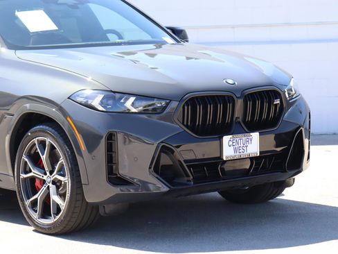 Used 2025 BMW X6 M60i image 2