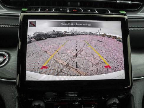 New 2025 Jeep Grand Cherokee Limited image 16