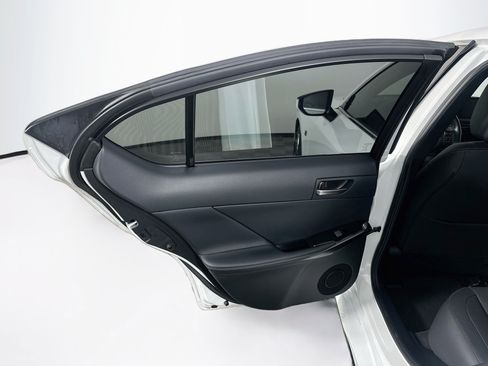 Used 2025 Lexus IS 350 F Sport RWD image 28
