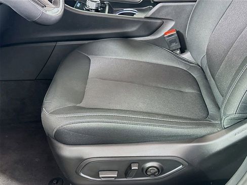 New 2025 Jeep Grand Cherokee Laredo w/ Luxury Tech Group I image 23