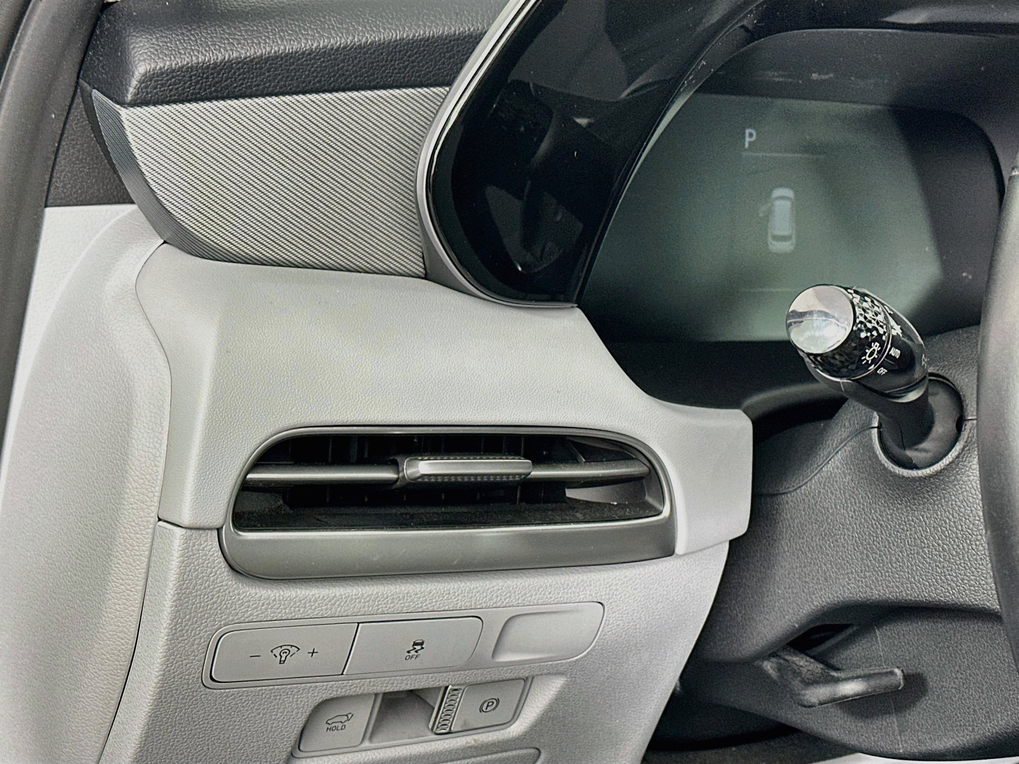 Used 2025 Hyundai Palisade SEL FWD image 17