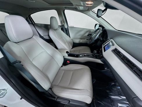 Used 2021 Honda HR-V EX-L image 28