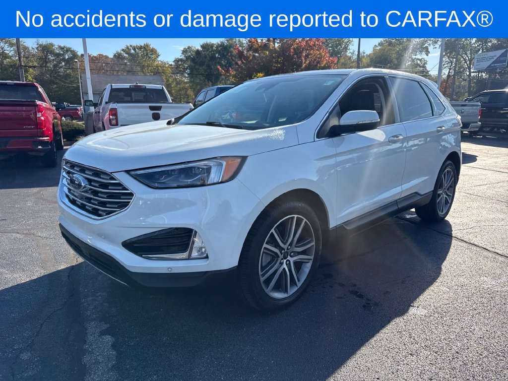 Used 2024 Ford Edge Titanium w/ Equipment Group 301A AWD/4WD image 2