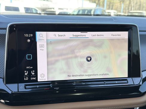 New 2026 Volkswagen Atlas Cross Sport SEL AWD/4WD image 10