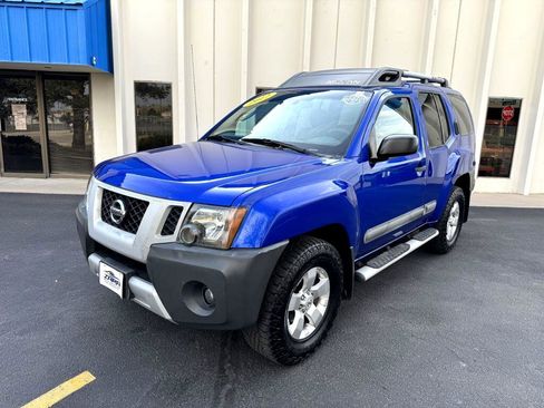 Used 2012 Nissan Xterra S w/ Value Package image 3