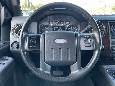 Used 2011 Ford F250 Lariat w/ Lariat Interior Pkg image 27