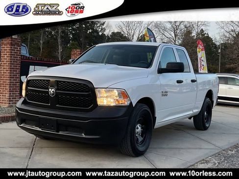 Used 2017 RAM 1500 Tradesman RWD image 3