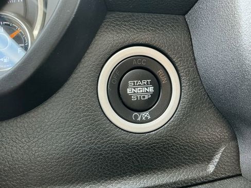 Used 2020 RAM 3500 Tradesman w/ Chrome Appearance Group image 25