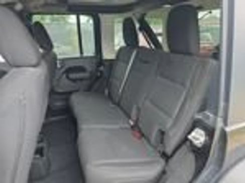 Used 2022 Jeep Wrangler Unlimited Sport AWD/4WD image 27