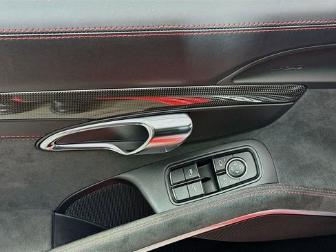 Used 2016 Porsche Cayman S image 19