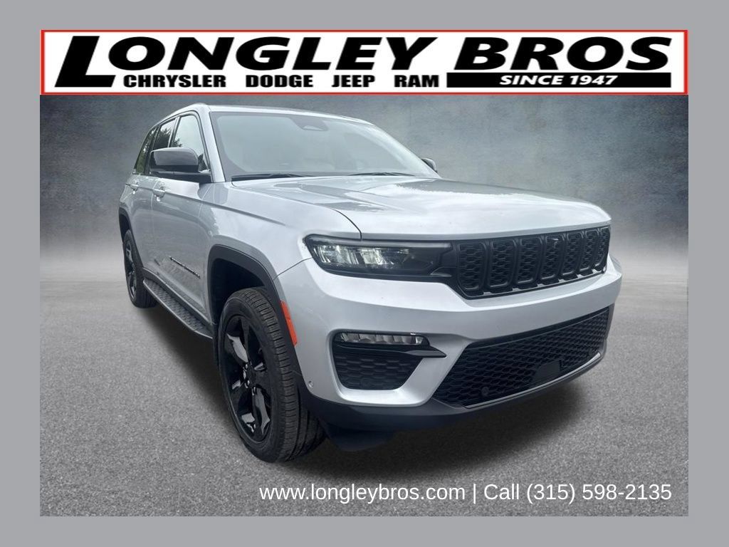 Used 2025 Jeep Grand Cherokee Limited w/ Luxury Tech Group II AWD/4WD image 1