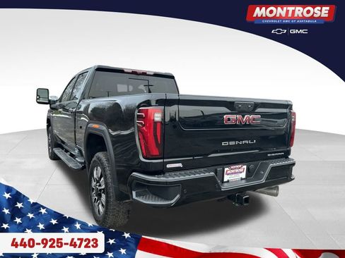 New 2026 GMC Sierra 2500 Denali w/ Denali Reserve Package image 3