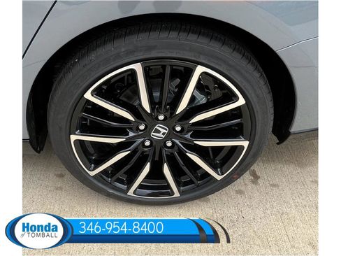New 2026 Honda Accord Hybrid Touring image 18