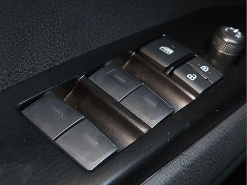 Used 2026 Toyota Camry LE image 18