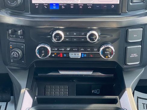 Used 2024 Ford F350 Lariat w/ Lariat Ultimate Package image 29